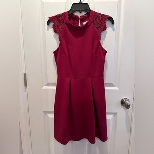 ⚡️🖤 Speechless Mini Dress Cap Sleeve Laced